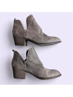 Rock & Candy Tan Microsuede Ankle Bootie Sz 9 — Western Boho